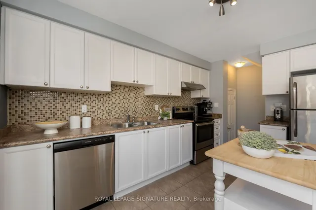 Additional image 14 of 632 Marks St