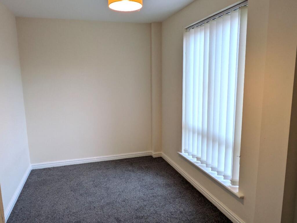 Additional image 12 of Third Floor Apartment, Glan Y Mor, Y Rhodfa, Barry, CF63 4BB