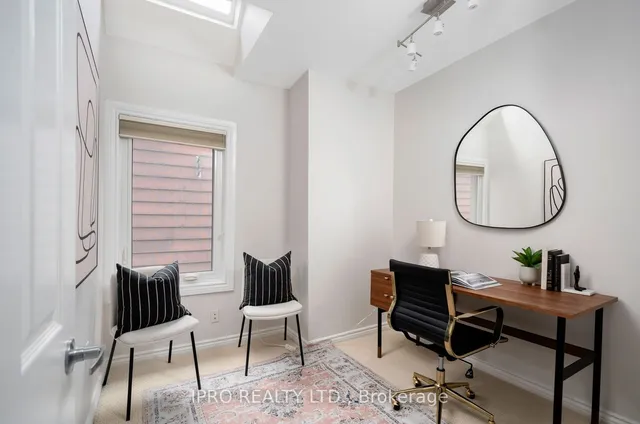 Additional image 21 of 53 Ferrier Ave