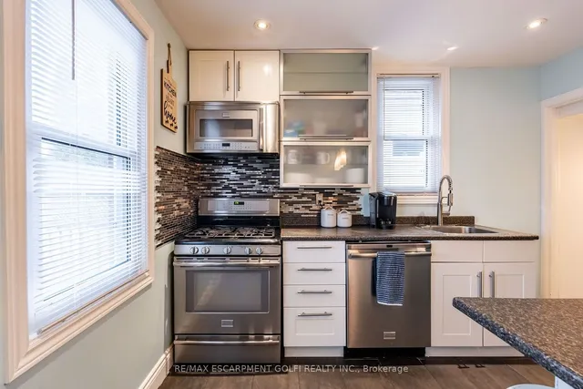 Additional image 16 of 303 HOUGHTON Ave