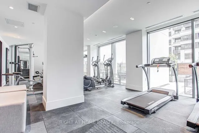 Additional image 15 of 10 De Boers Dr Unit 403