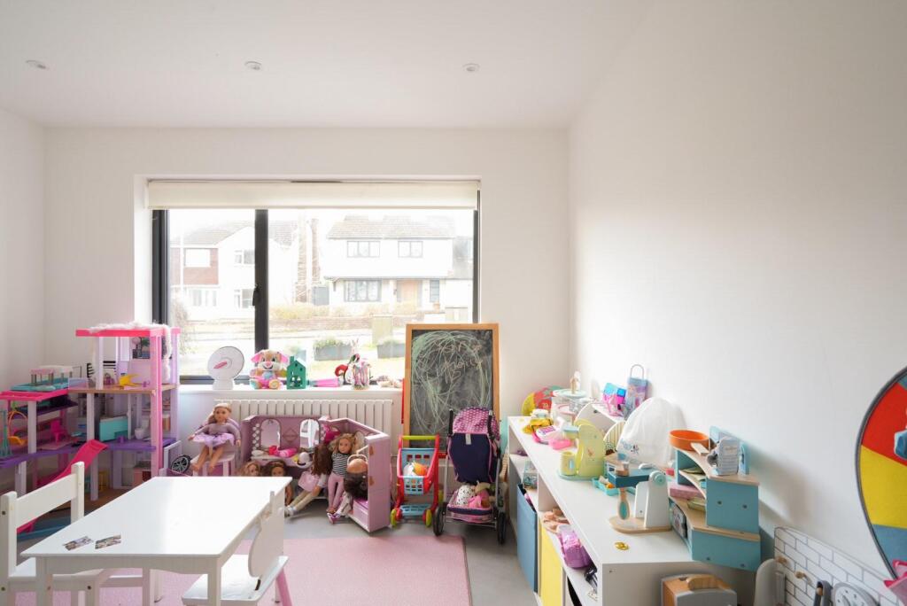 Additional image 21 of Robinswood Crescent, Penarth