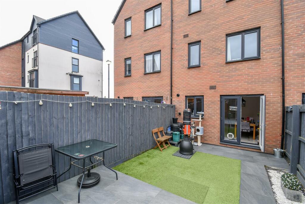 Additional image 12 of Y Rhodfa, Barry