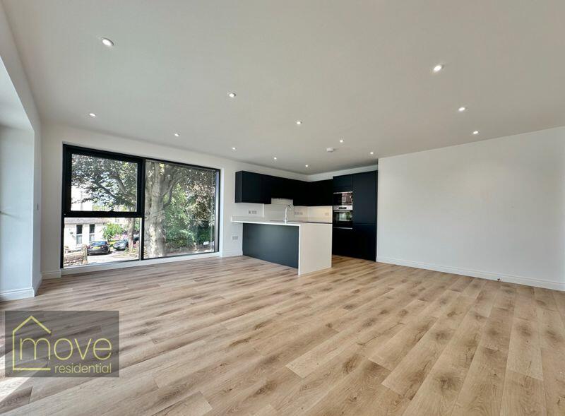 Additional image 5 of Mount Avenue, Heswall, Wirral