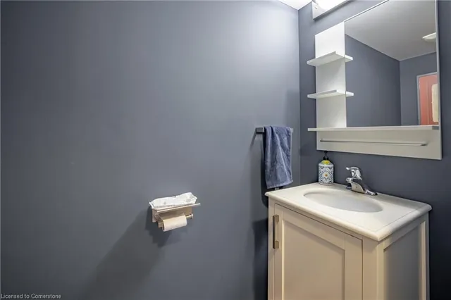 Additional image 24 of 93 Bradley Ave