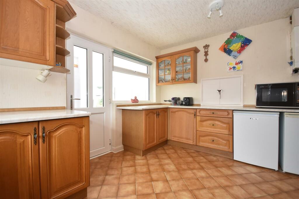 Additional image 9 of 60 Smithies Avenue, Sully, CF64 5SS