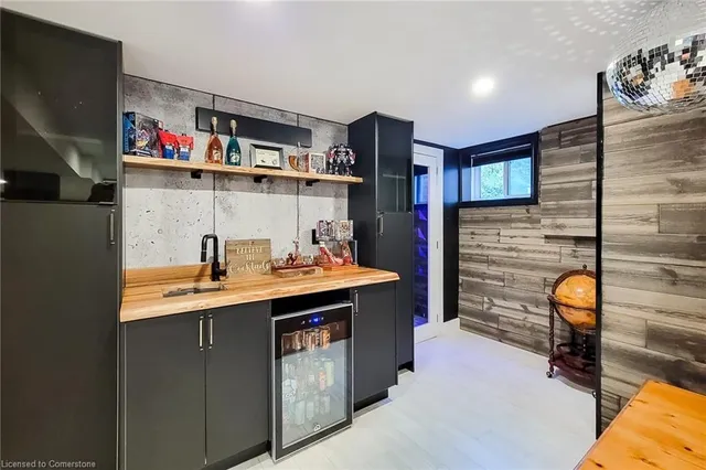 Additional image 20 of 49 Aberdeen Ave