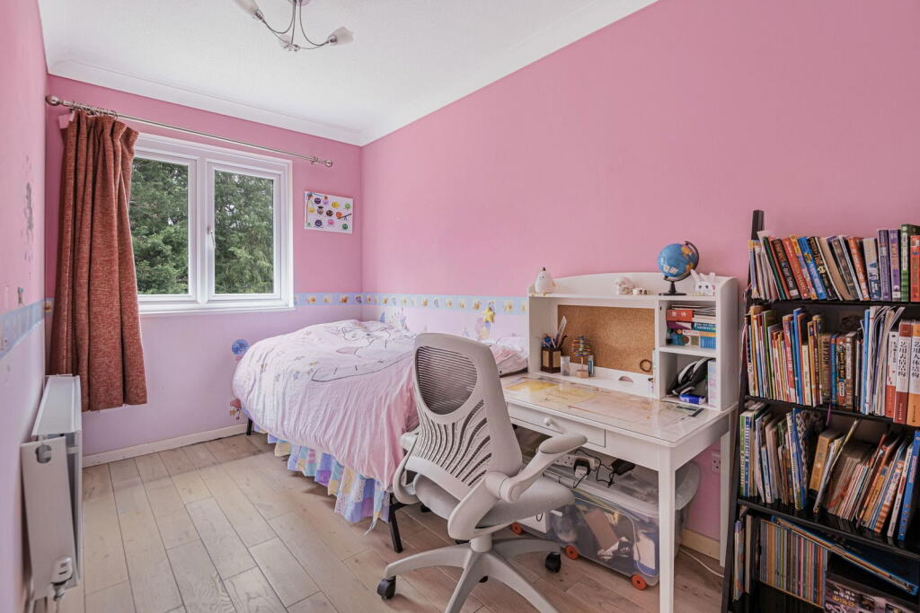 Additional image 8 of Oakham Drive, Bromley, BR2