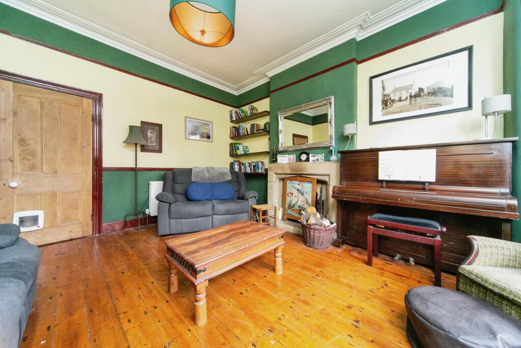 Additional image 6 of Marlborough Grove, PRENTON, CH43