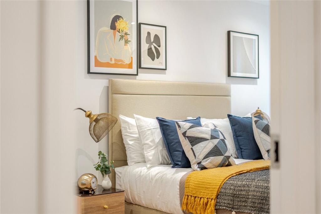 Additional image 6 of Burnhill Road, Beckenham