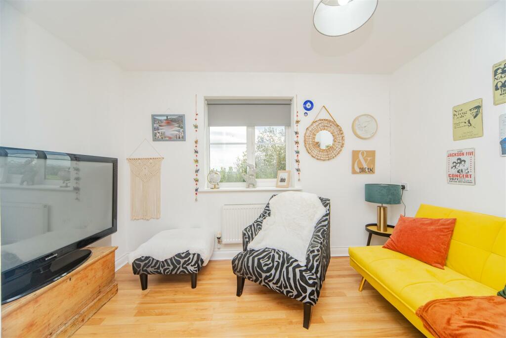 Additional image 32 of Heol Fioled, Barry