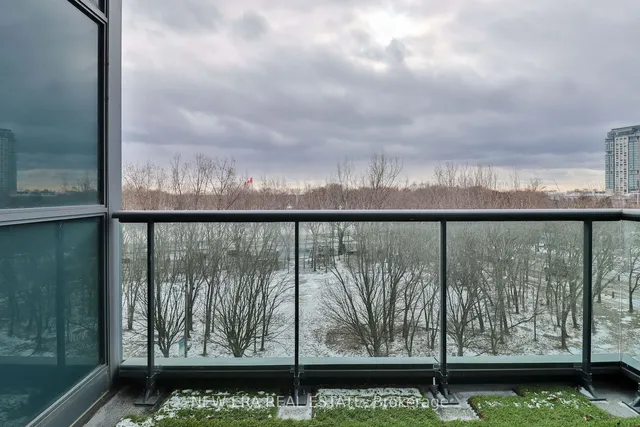 Additional image 17 of 219 Fort York Blvd Unit 613