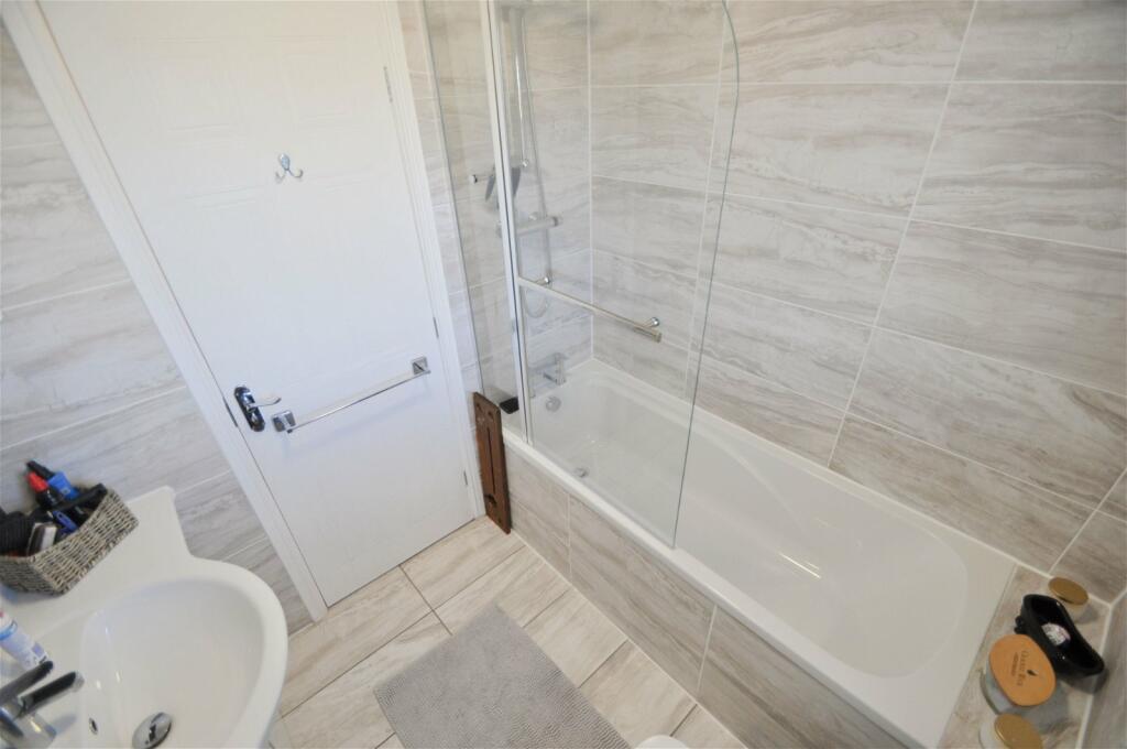 Additional image 36 of Goodwood Drive, Moreton