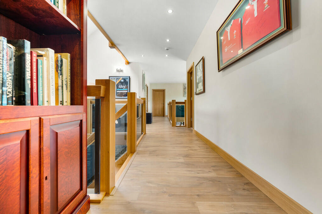 Additional image 39 of Moss Place, Aberdare