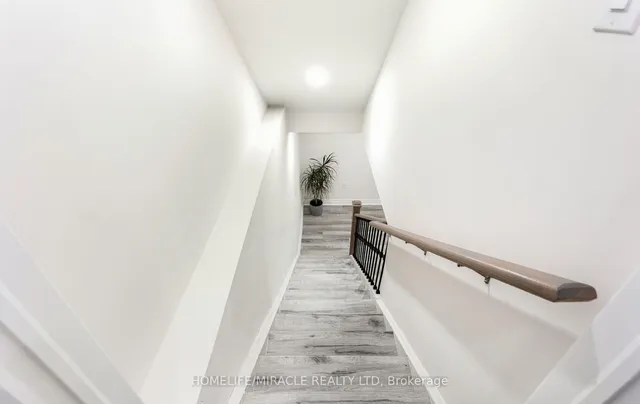 Additional image 31 of 1256 Redbud Gardens