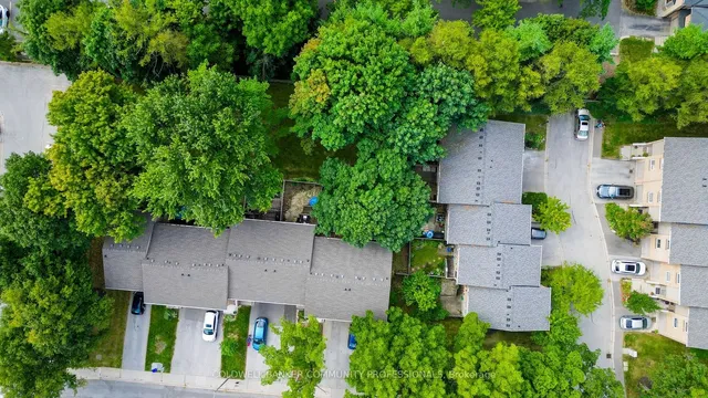 Additional image 34 of 95 Fonthill Rd Unit 4