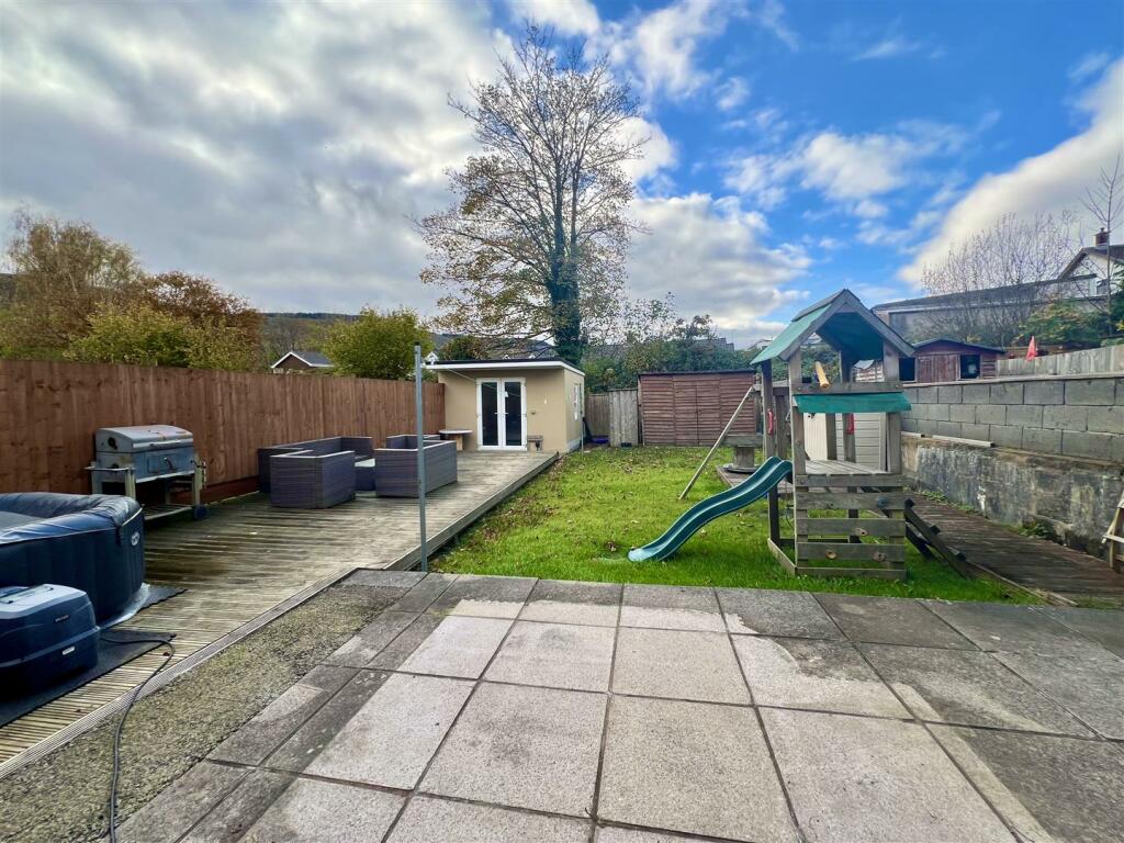 Additional image 4 of Fair Oak Close, Aberdare