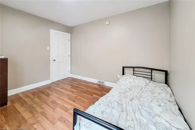 Additional image 23 of 36 Mapes Ave