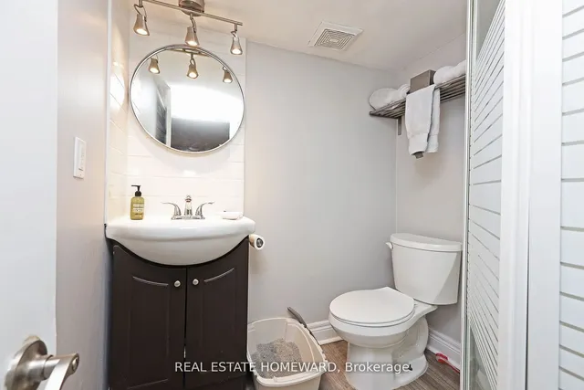 Additional image 24 of 156 Royal York Rd