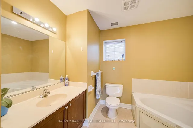 Additional image 21 of 32 Kenaston Gdns Unit TH103