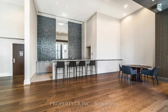 Additional image 24 of 460 Adelaide St Unit 1003