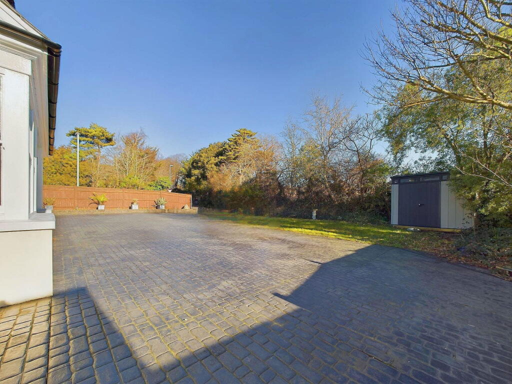 Additional image 34 of Brandfold, Durrington Hill, Worthing BN13 2PZ