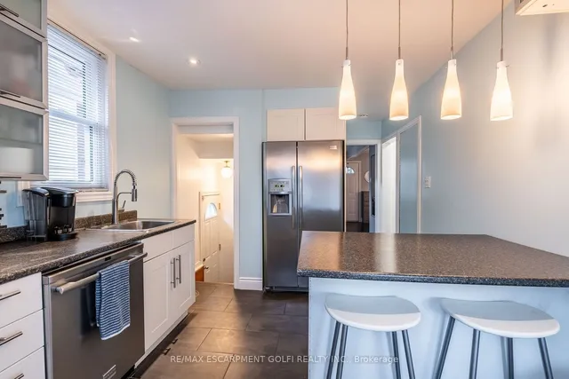 Additional image 15 of 303 HOUGHTON Ave