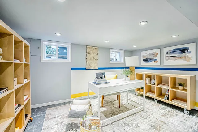 Additional image 29 of 46 Seventh St