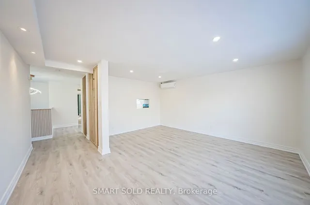 Additional image 11 of 198 Silver Aspen Cres