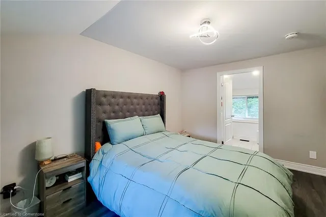 Additional image 39 of 49 Aberdeen Ave