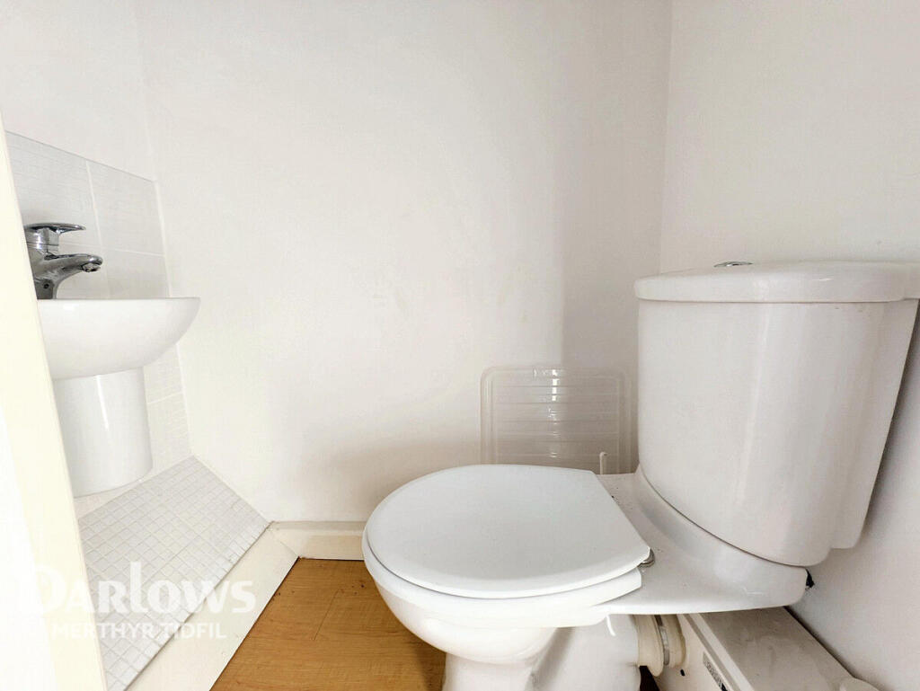 Additional image 8 of Windsor Place, Treharris