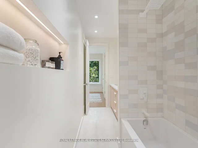 Additional image 21 of 388 St Clarens Ave