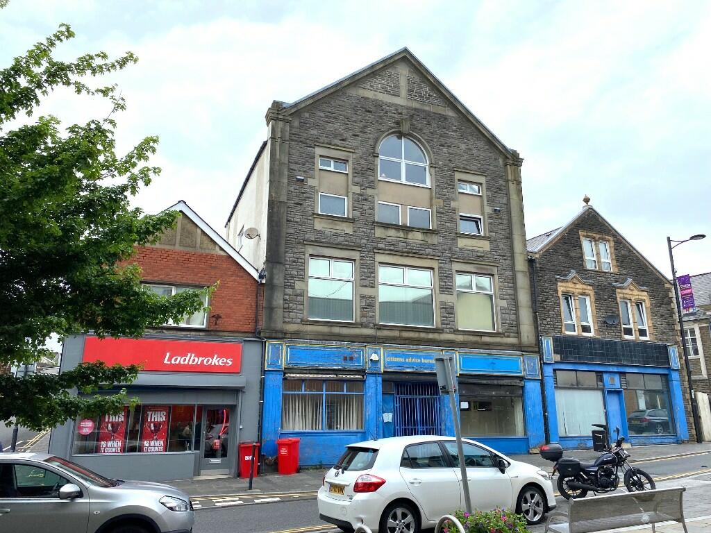 Primary image of Hanbury Road, Bargoed, South Glamorgan, Caerphilly (County of), CF81