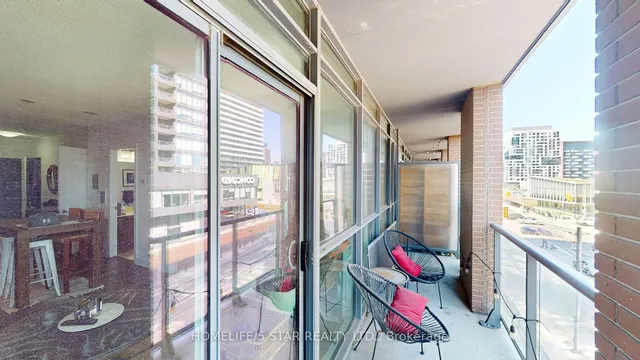 Additional image 12 of 169 Fort York Blvd Unit 308