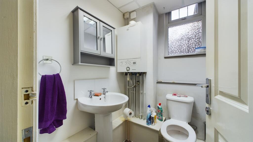 Additional image 3 of High Street, Queensbury, BD13