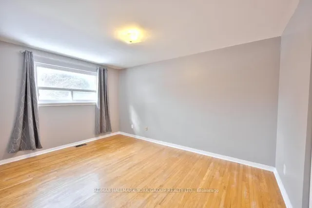 Additional image 15 of 28 Bison Dr