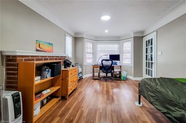 Additional image 18 of 36 Mapes Ave