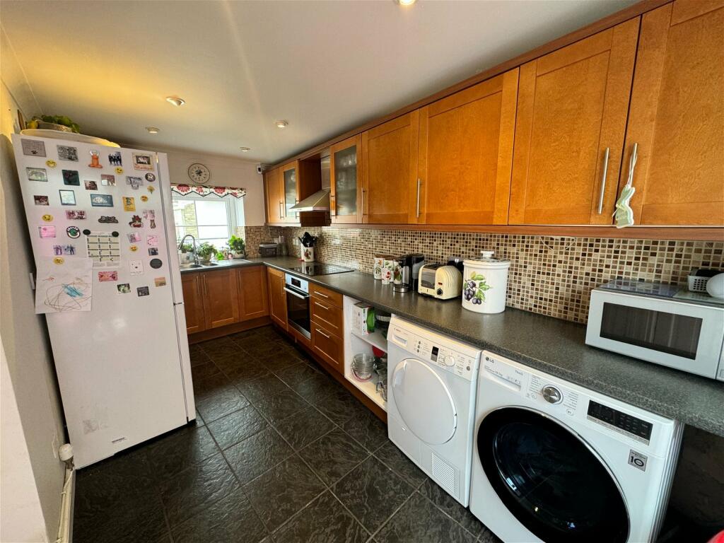 Additional image 6 of Yr-Ysfa, Maesteg, CF34 9AG