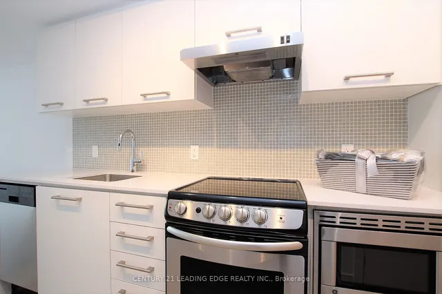 Additional image 6 of 87 Peter St Unit 1108