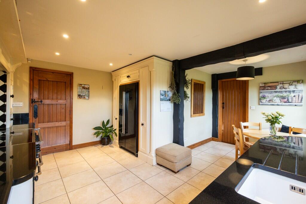 Additional image 18 of Dunstan Lane, CH64