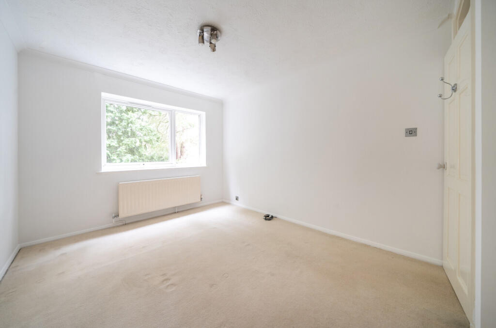 Additional image 16 of Kemnal Road, Chislehurst, Kent, BR7