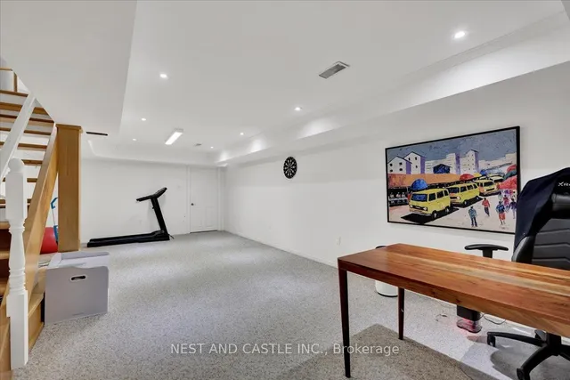 Additional image 19 of 13 Treeview Crt