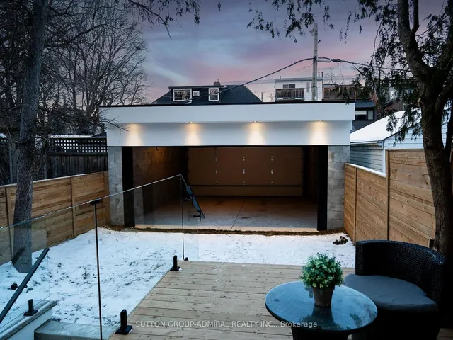 Additional image 34 of 134 Wolfrey Ave