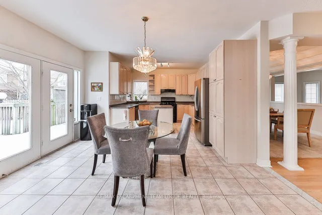 Additional image 11 of 4323 Clubview Dr