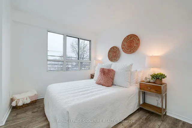 Additional image 2 of 716 Kingston Rd Unit 301