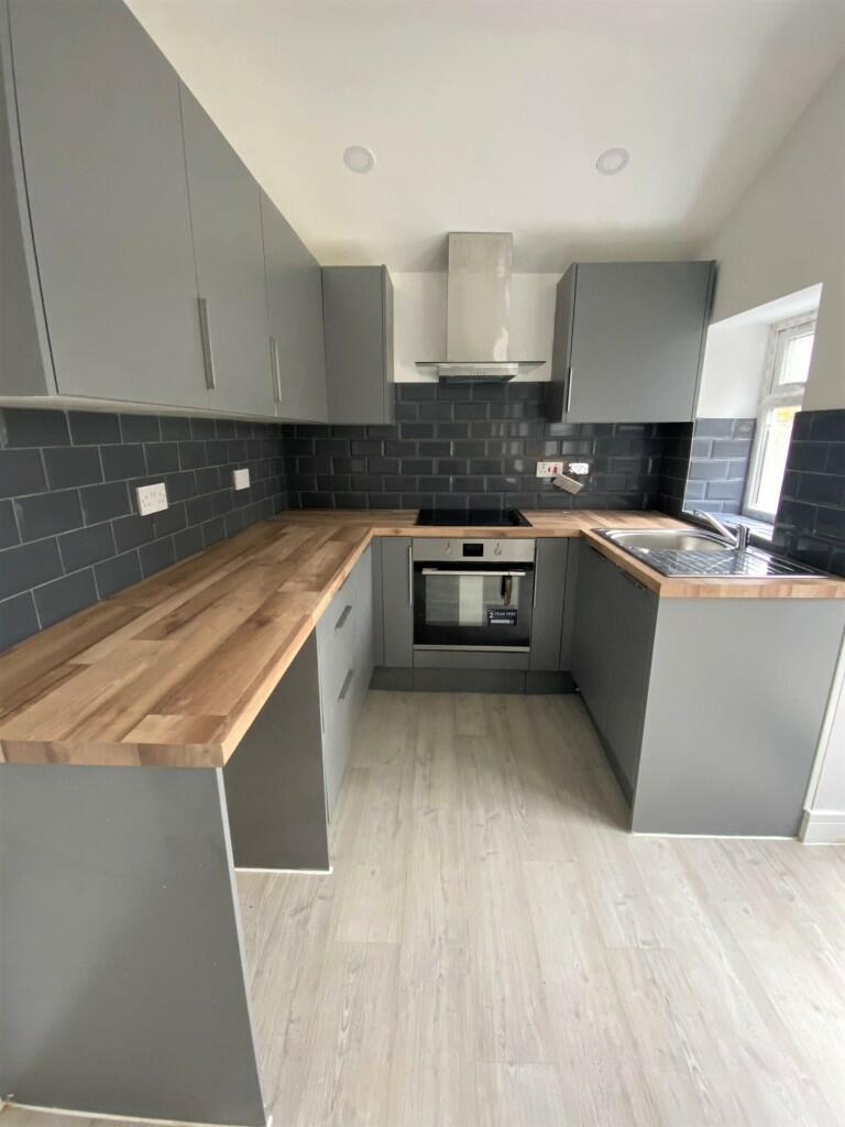 Additional image 2 of High Street, Barry, Vale Of Glamorgan, The, CF62