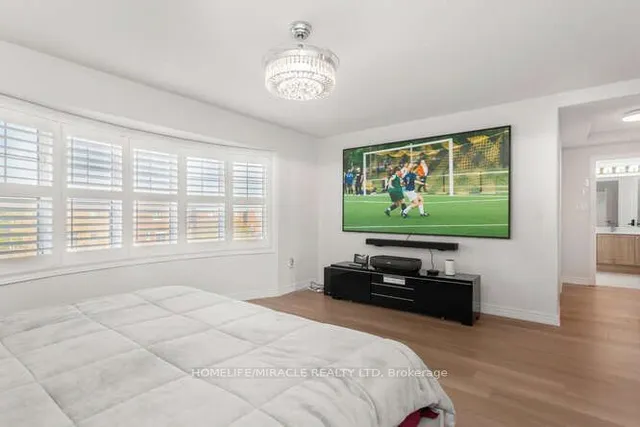 Additional image 9 of 452 Nairn Circ