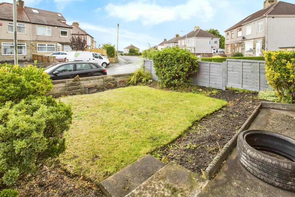 Additional image 12 of Farfield Grove, Bradford, BD6