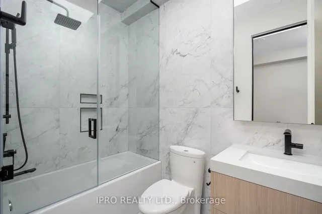 Additional image 21 of 951B Greenwood Ave