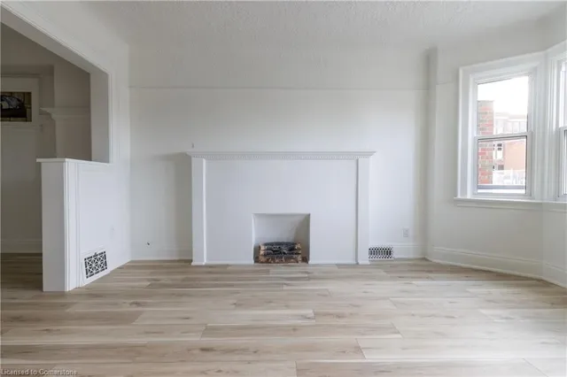 Additional image 5 of 106 Weir St